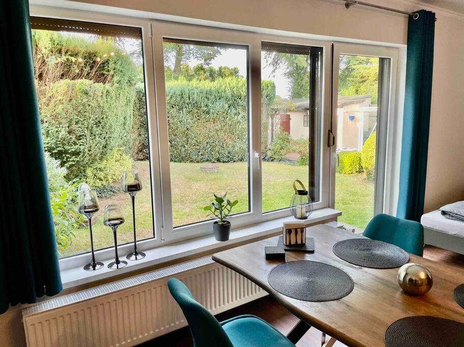 Studioappartement Mit Privatgarten In Ruhiger Wohnsiedlung Neumünster Exterior foto